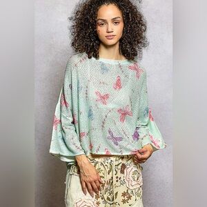 POL Butterflies Round Neck knit Top with Outseam Rolling Edge 10010088944